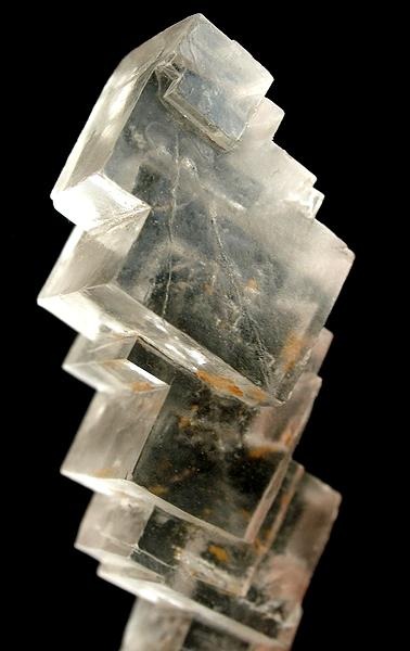 Halita mineral en una cristalización.