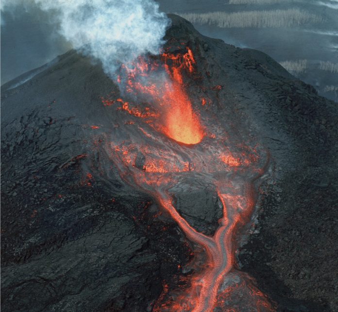 Erupción volcánica.