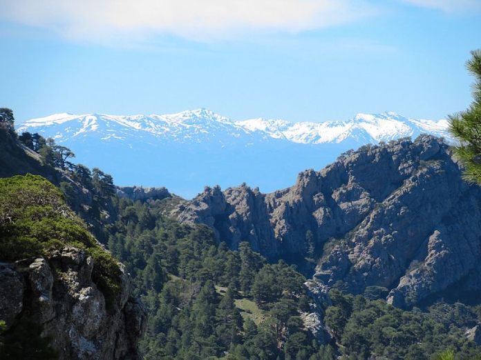 Vistas de Sierra de Cazorla, Segura y Las Villas .